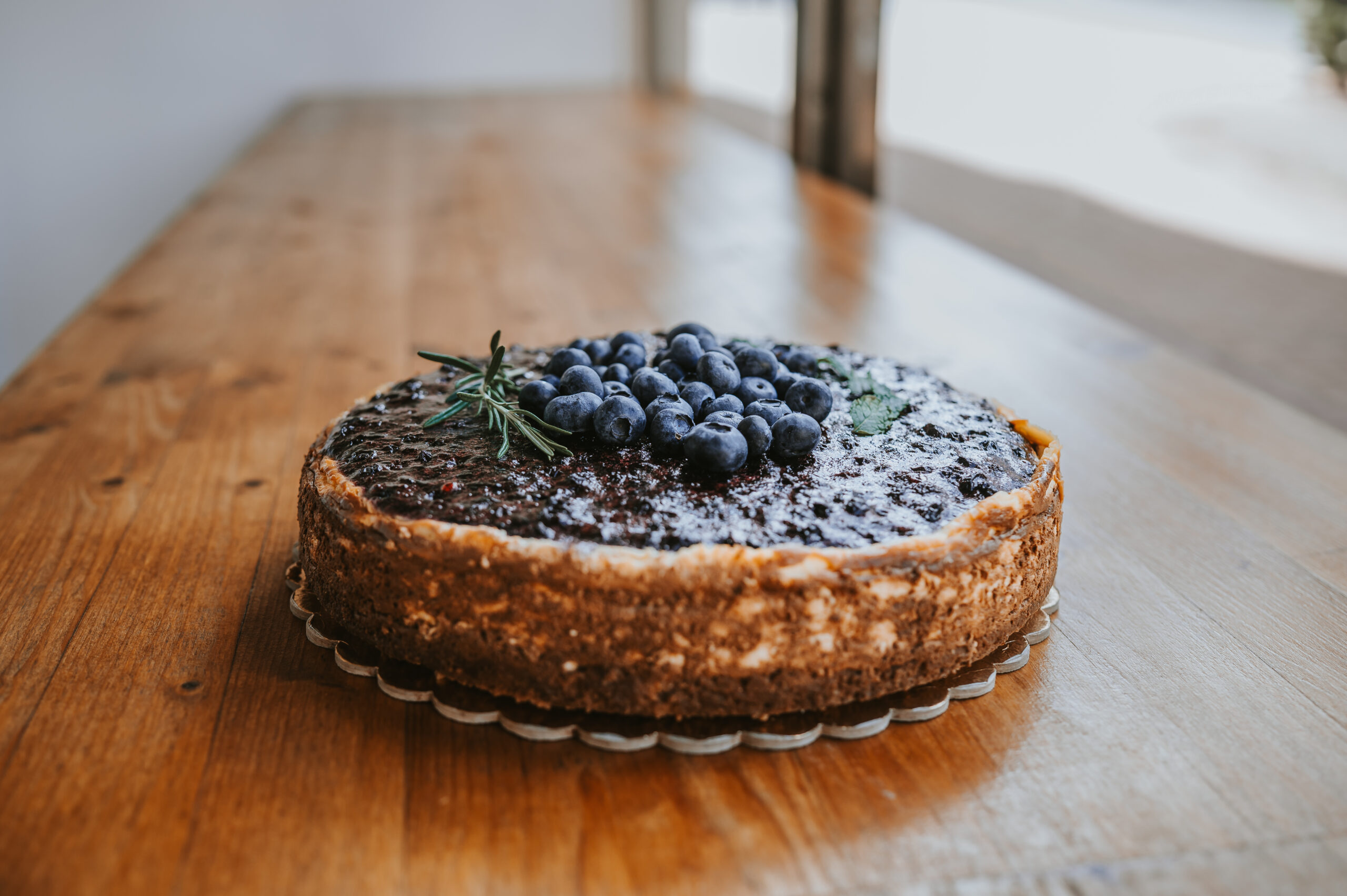 kavarna Na Salku boruvkovy cheesecake scaled