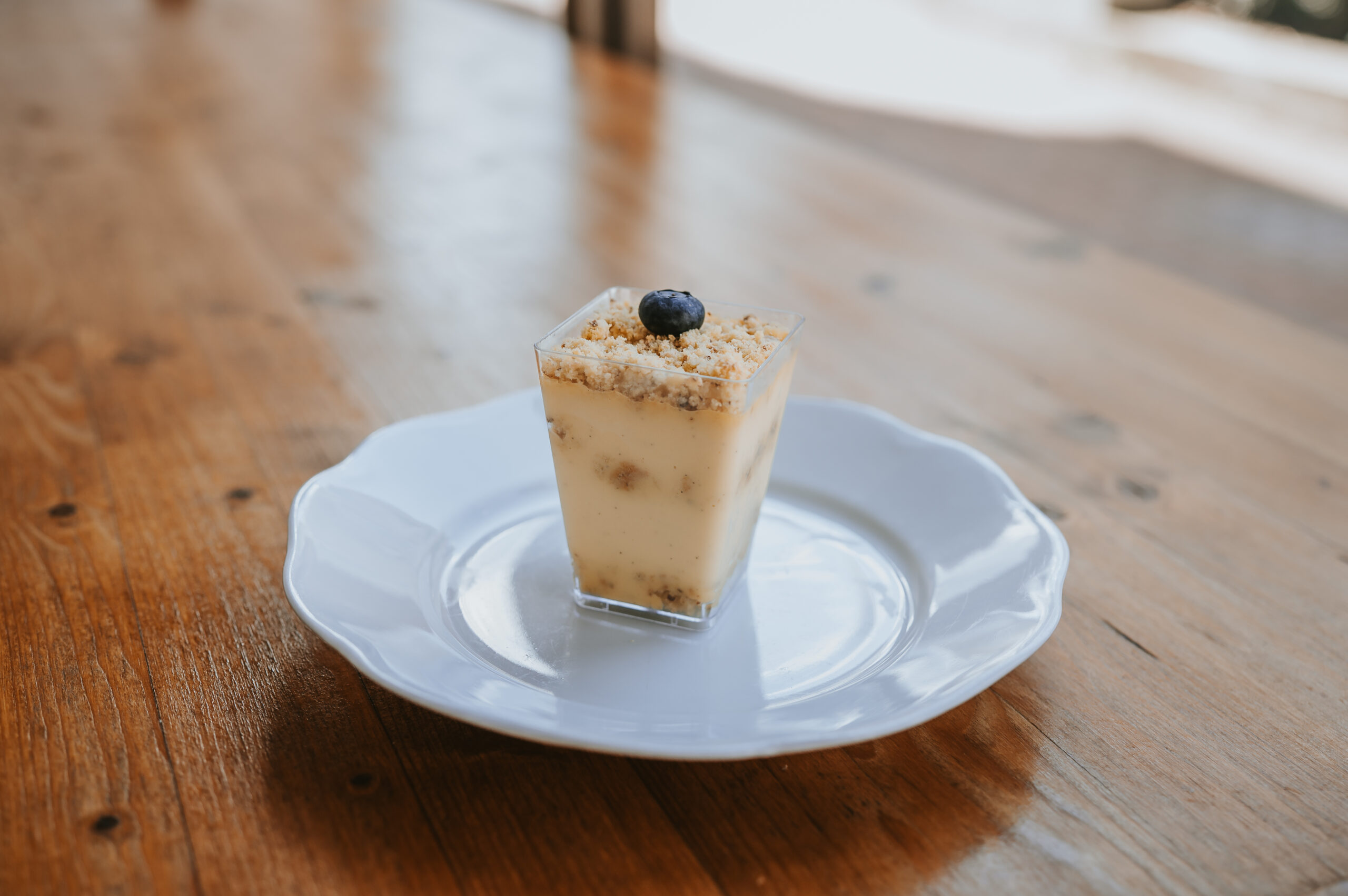 kavarna Na Salku dezert s boruvkou scaled