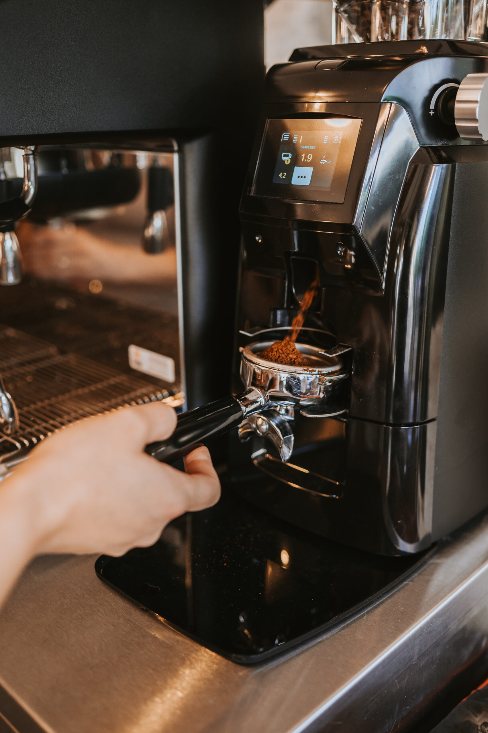 kavarna Na Salku mleta kava scaled