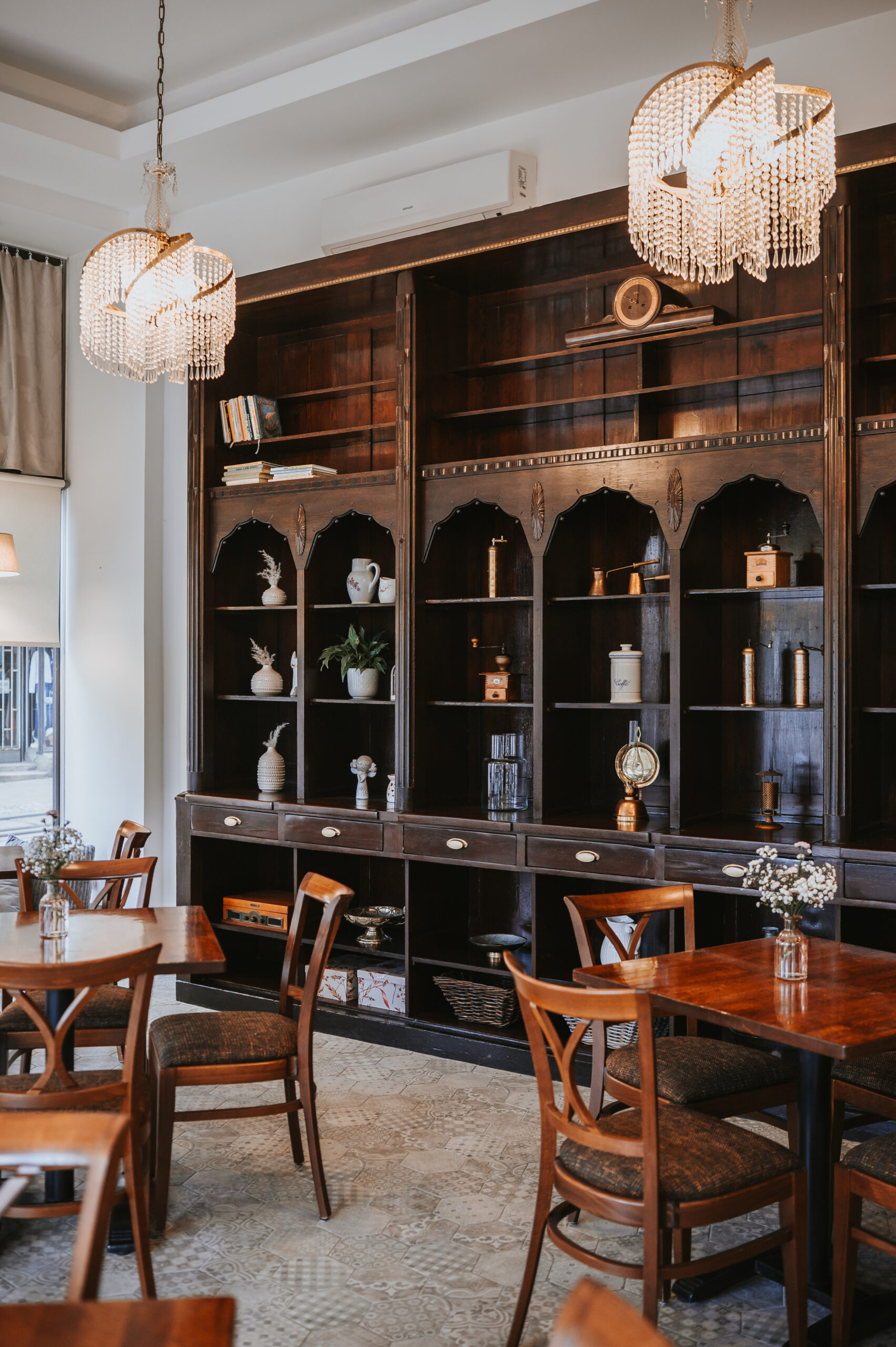 kavarna Na Salku posezeni scaled